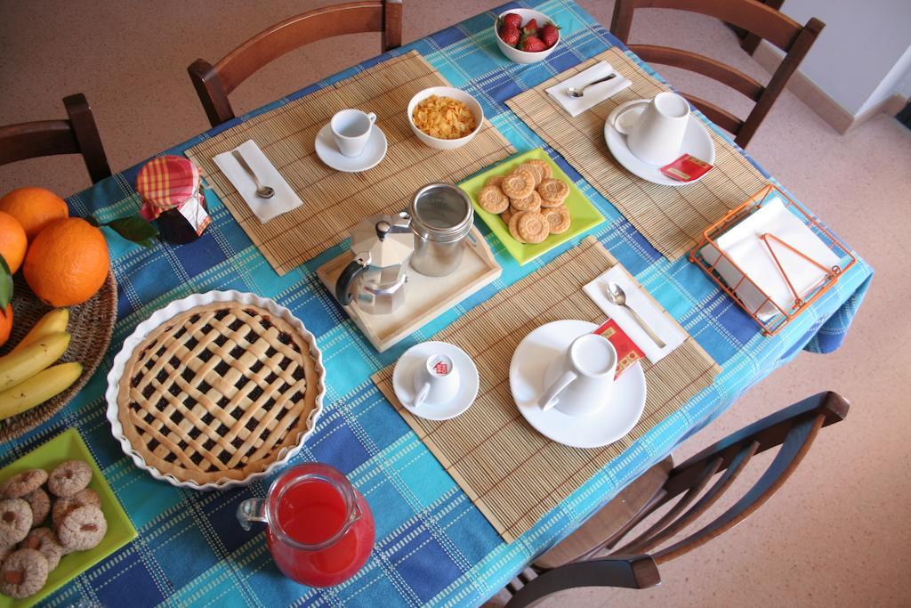 Casa Di Marco Bed & Breakfast Sannicola Bagian luar foto